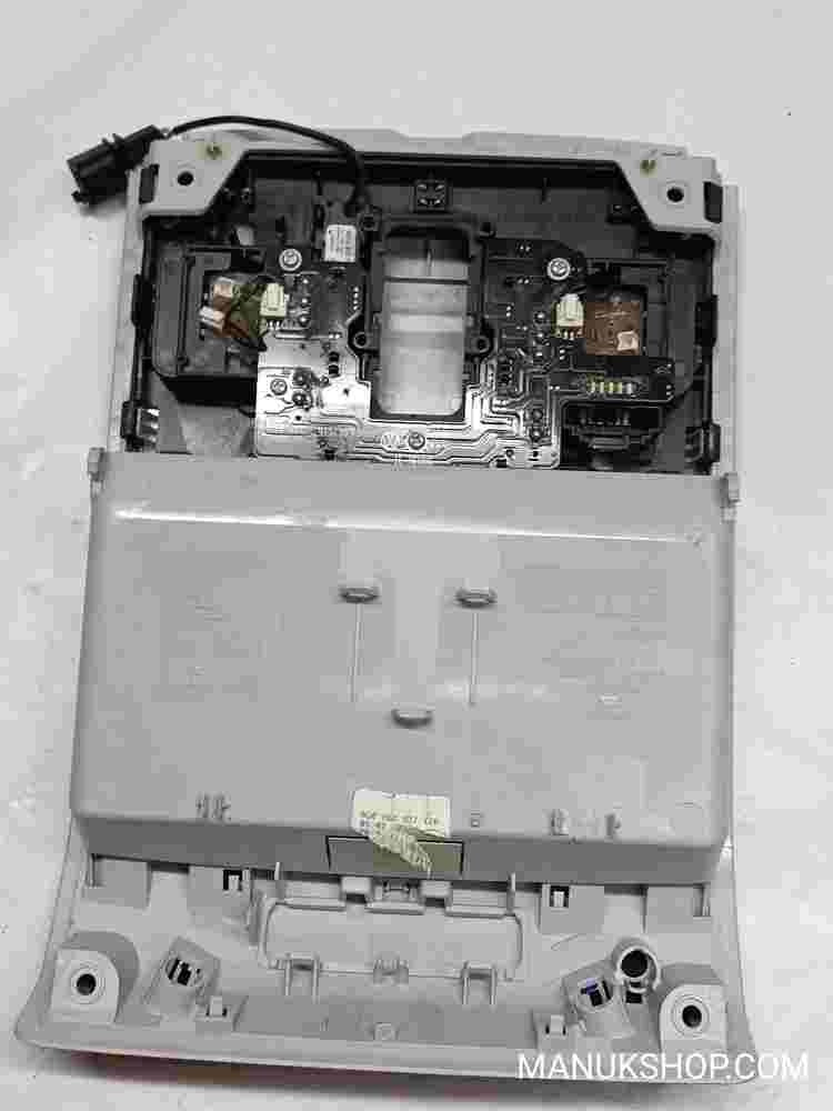 Luz Lectura Interior Golf VII 2016 5G0868837 5G0 868 837 5G0867591C 5G0868837Y20