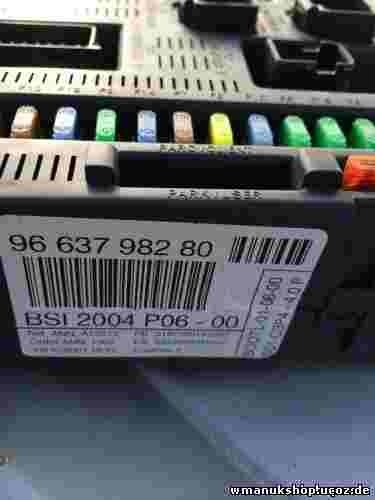 Caja de fusibles de relé Citroen Peugeot 207 9663798280 BSI 2004 P06-00 PB