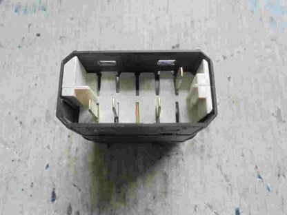 Interruptor Mercedes-Benz 0035458807 003 545 88 07 32032308 3203.2308