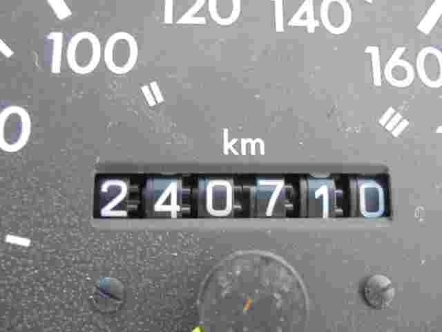 Velocímetro Mercedes-Benz E W124 1245425268 124 542 52 68 VDO 81117702