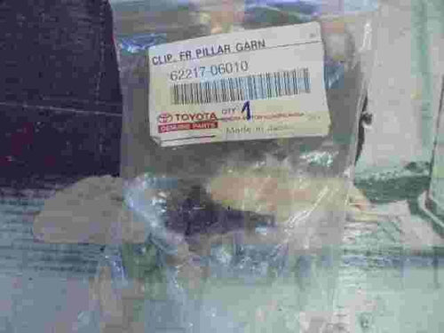 Front Pillar Garnish Clip  Toyota Camry 6221706010 62217-06010