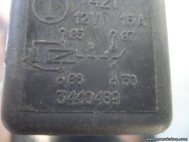 Relé Opel Kadett 3440489