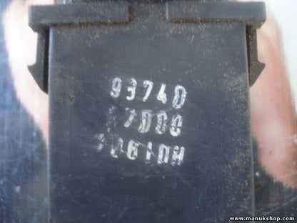 Niebla interruptor Hyundai Coupe 93740-27000 9374027000