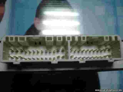 Centralita Mitsubishi Pajero 2002 3.2 MR528637 MR528637SS4 X4T71773 M1 0X25