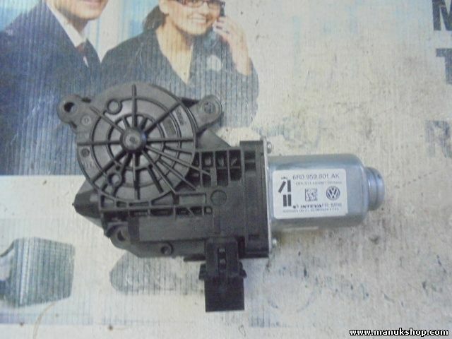 Motor elevalunas delantero izquierdo Ibiza 6J 6R0959801AK DDLS-H HW007 SW05XX 