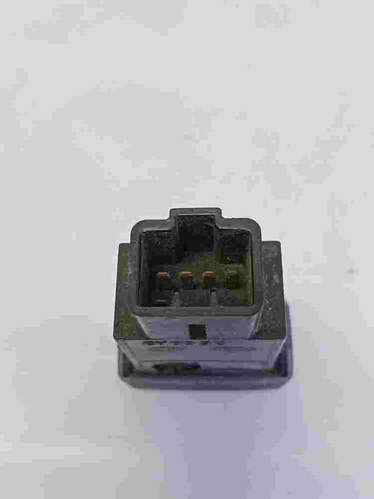 Interruptor Start Stop Knopf  Hyundai Santa Fe 4X4 9324026000 93240-26000 50526