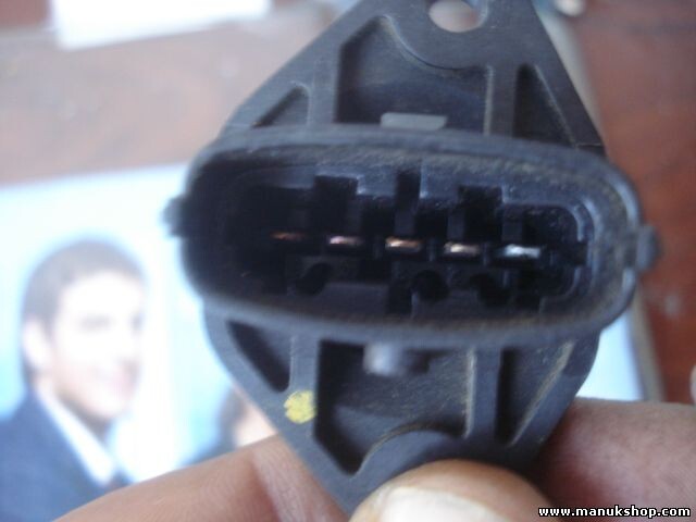 Caudalímetro Opel 0280218031 F00C2G2059 BOSCH F 00C 2G2 059