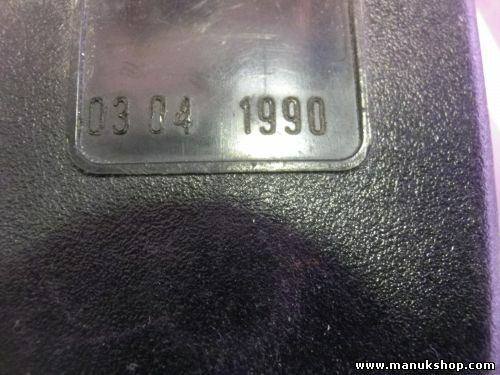 Chiusura cintura di sicurezza posteriore media Land Rover Defender 1990 EVB10...