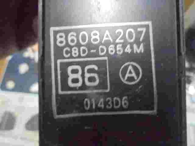 comando pulsante alzacristalli Mitsubishi Outlander ASX 8608A207 (86) C8DD654M