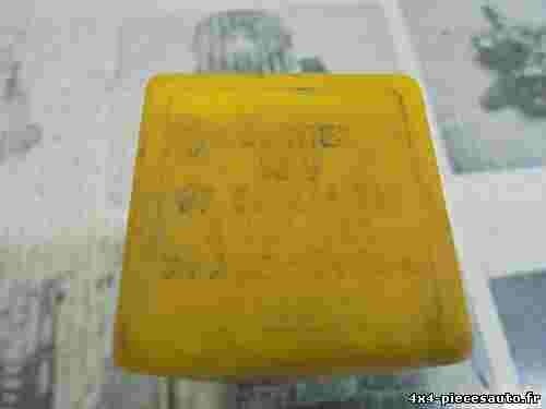 Relè tergicristallo posteriore Renault Trafic Vivaro Primastar 7700414741