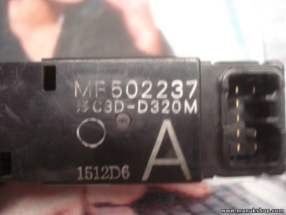 mando botonera elevalunas Mitsubishi MR502237 MR952052 C8DD320M C8D-D320M