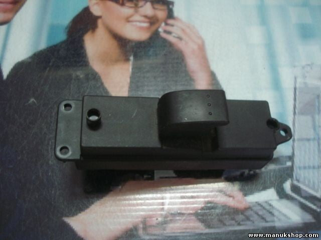 mando botonera elevalunas Mazda 3 LK 03123111 03 1231 11 BS3F 66380 BS3F66380