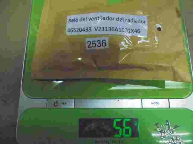 Relé del ventilador del radiador Alfa 46520438 0046520438 V23136-A1001-X46