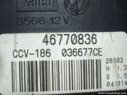 Control electrónico del aire acondicionado  Fiat Multipla 1.9 46770836 004677083
