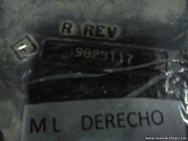 Brazo de suspensión trasero izquierdo Mercedes M-Klasse ML W163 9823117 R REV