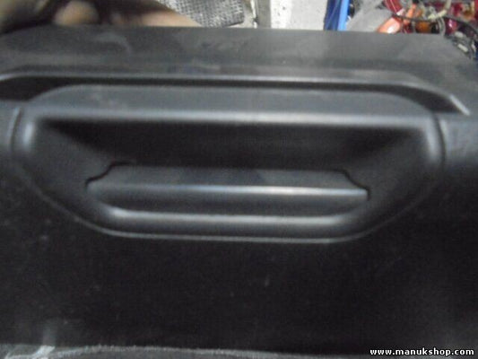 Guantera castillo Suzuki Grand Vitara 7384050J1 73840-50J1 73840 50J1 50J2