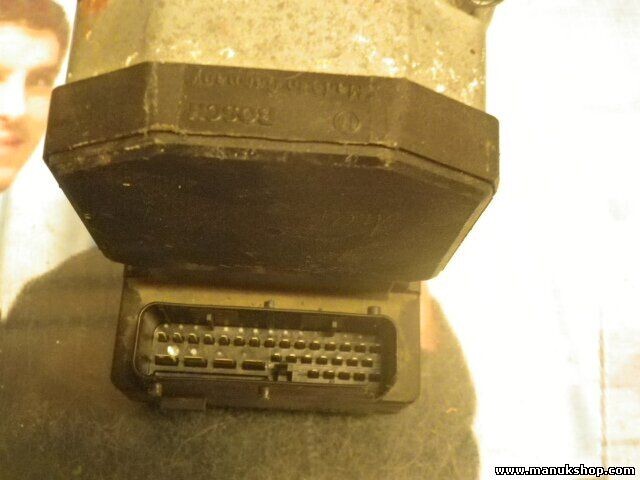 ABS Centralita Audi A4 A6 4B2/4B5 A8 4D2 8E0614111J 8E0614111H BOSCH 0265220482