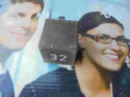 Relé de la bomba de combustible VW Bora Polo Golf Passat 357906381 24530000