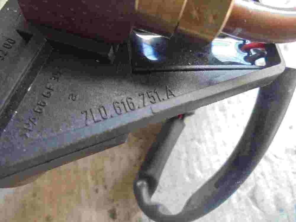 Válvulas de suspensión de aire de válvula solenoide Porsche Cayenne 7L0616751A