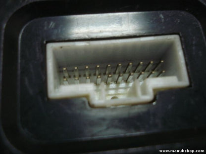 Señales de luz de la unidad de control Kia Sephia 0K2AB 67 580 0K2AB67580