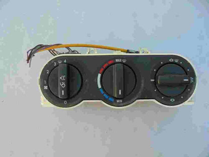 Control de la calefacción Mercedes-Benz Sprinter VW 122489581000 12248-958.1000
