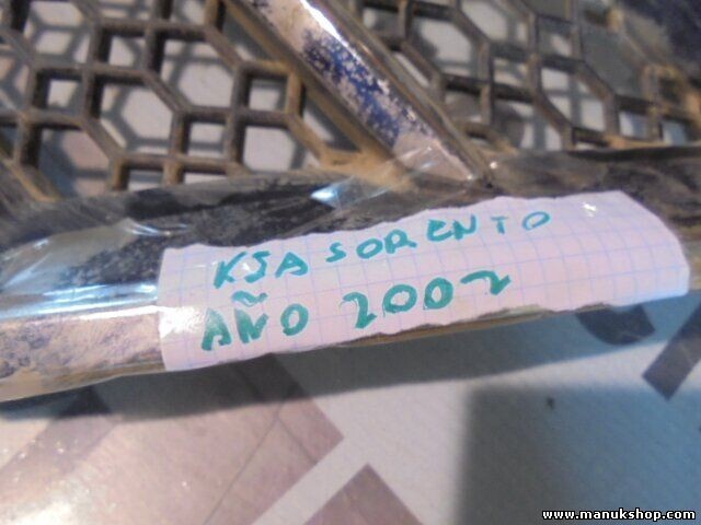 Parrilla rejilla frontal delantera Kia Sorento 2003-2009 863503E020  86350-3E020