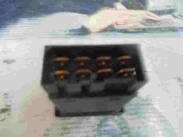 Botón aparcamiento frenos Audi 200/C3 ABS 447941528A 447 941 528 A