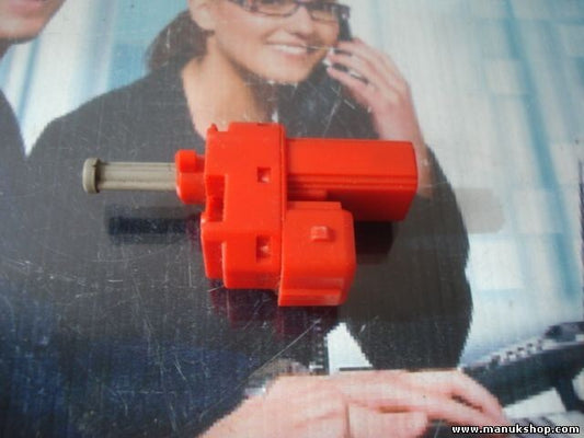 Encienda el interruptor del embrague Jaguar X Type 94BB7C534AC 94BB-7C534-AC