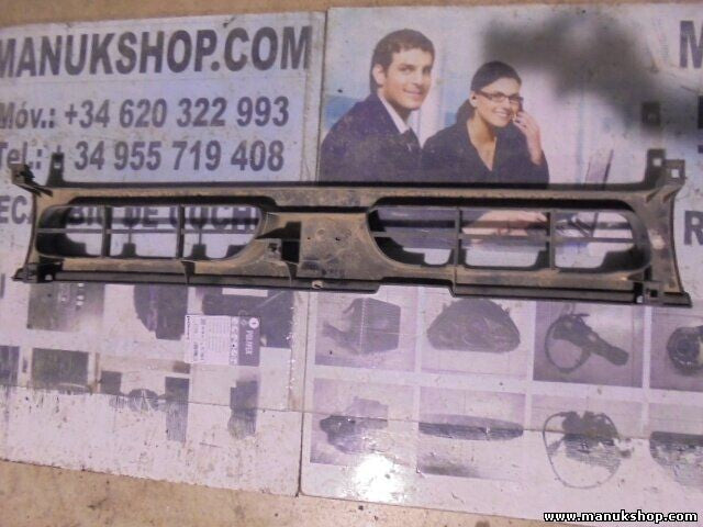 Parrilla rejilla frontal delantera Nissan 623100F000 623100F000B1 62310 0F000 B1