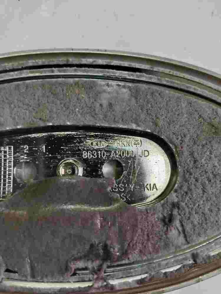 Emblema  Kia Ceed Cadenza 86310A2000JD 86310-A2000 JD 12.5cm.