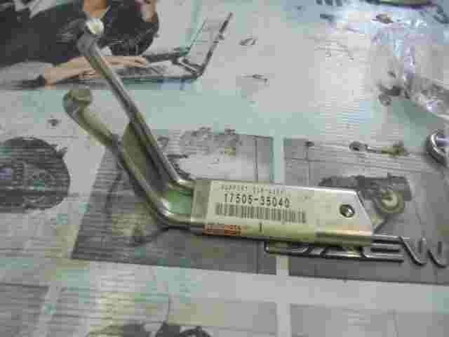 Supporto sub-assy Toyota Hilux 1750535040 17505-35040
