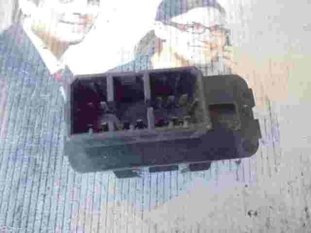 Control de la unidad de alarma inmovilizador módulo Mitsubishi MR587326