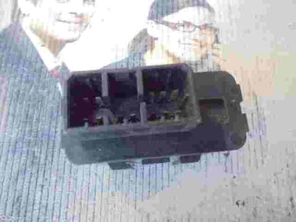 Control de la unidad de alarma inmovilizador módulo Mitsubishi MR587326