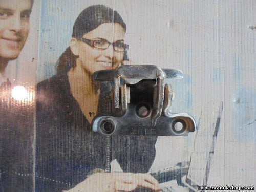 Bisagra de la puerta trasera izquierda abajo Land Rover Discovery I 83 KW, 113