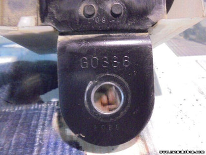 Cinturón de seguridad delantero derecho Mitsubishi Pajero 2,5 TDI 81R542 N1267