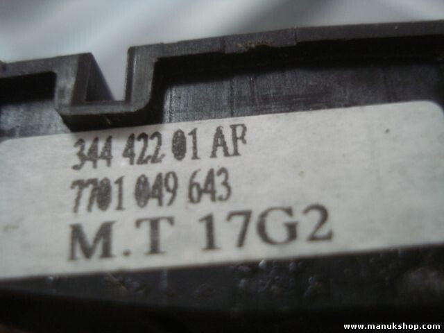 Radio interruptor de control Renault Laguna 34442201AB 7701049643 M.T 17G2