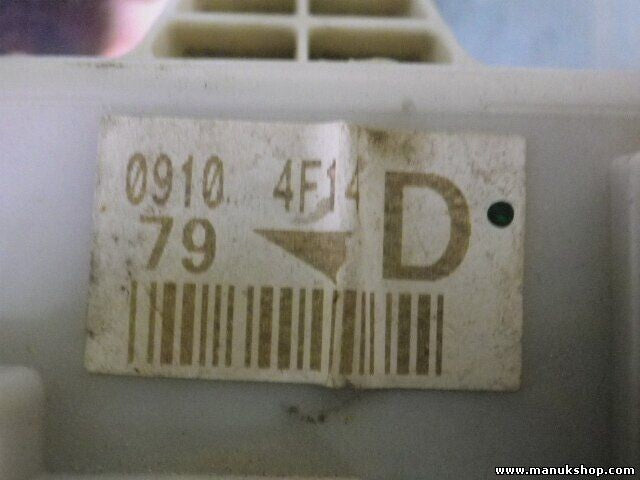 Caja de fusibles Toyota Land Cruiser J-12 120 09104F14 0910 4F14