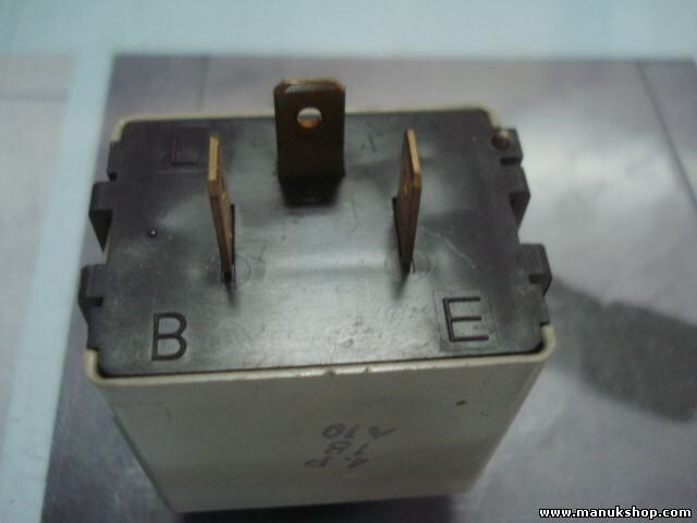 Relè di allarme Mitsubishi Pajero L200 3000 GT 12V MB894074 DENSO 0689001630