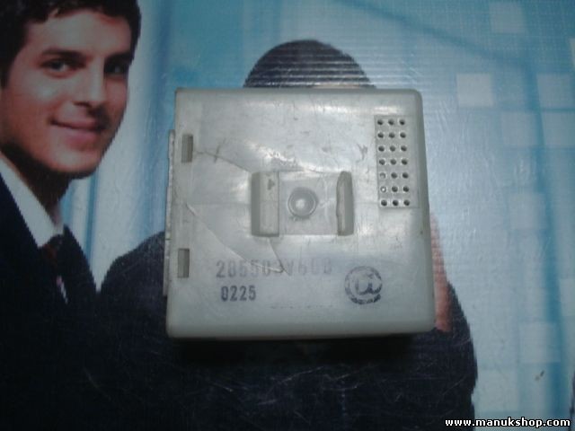 Controlador cierre centralizado Nissan Maxima 285503Y600