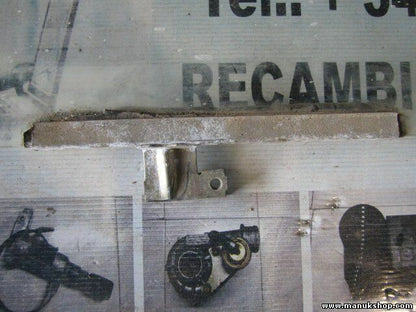 Cristal de la puerta delantera derecha Lada Niva 43R000881 AS2M05DOT183 E2