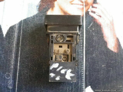 Interruptor de emergencia Nissan micra NILES 06012