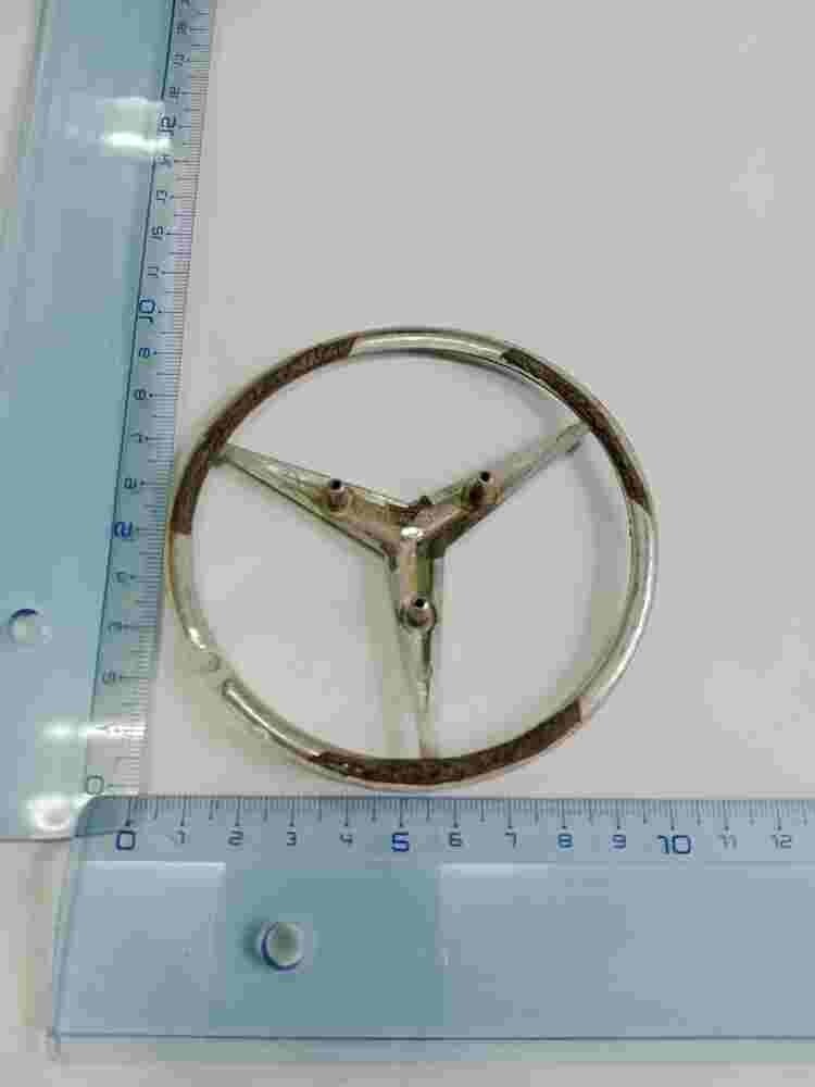 Emblema Mercedes-Benz W124 W123 201 7580058 2017580058 10 cm.