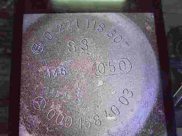 Bobina de encendido Mercedes-Benz  0001584003 000 158 40 03 BOSCH 0221118307