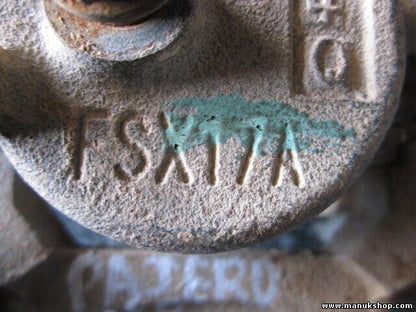 Pinza delantero derecho Mitsubishi Pajero Pinin FSX17A