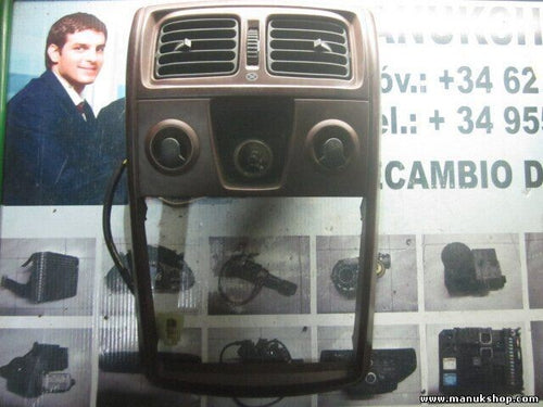 Consola central Ssangyong Rexton GAB 2.9 TD 2004 7796108001 77961-08001