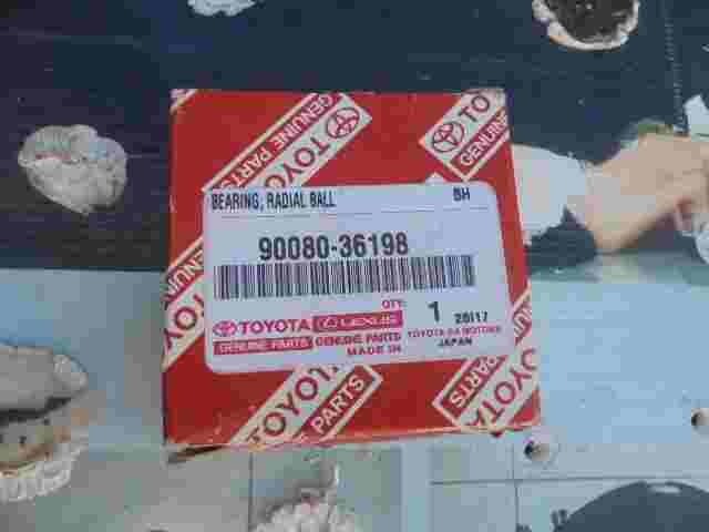 Toyota Lexus 9008036198 90080-36198