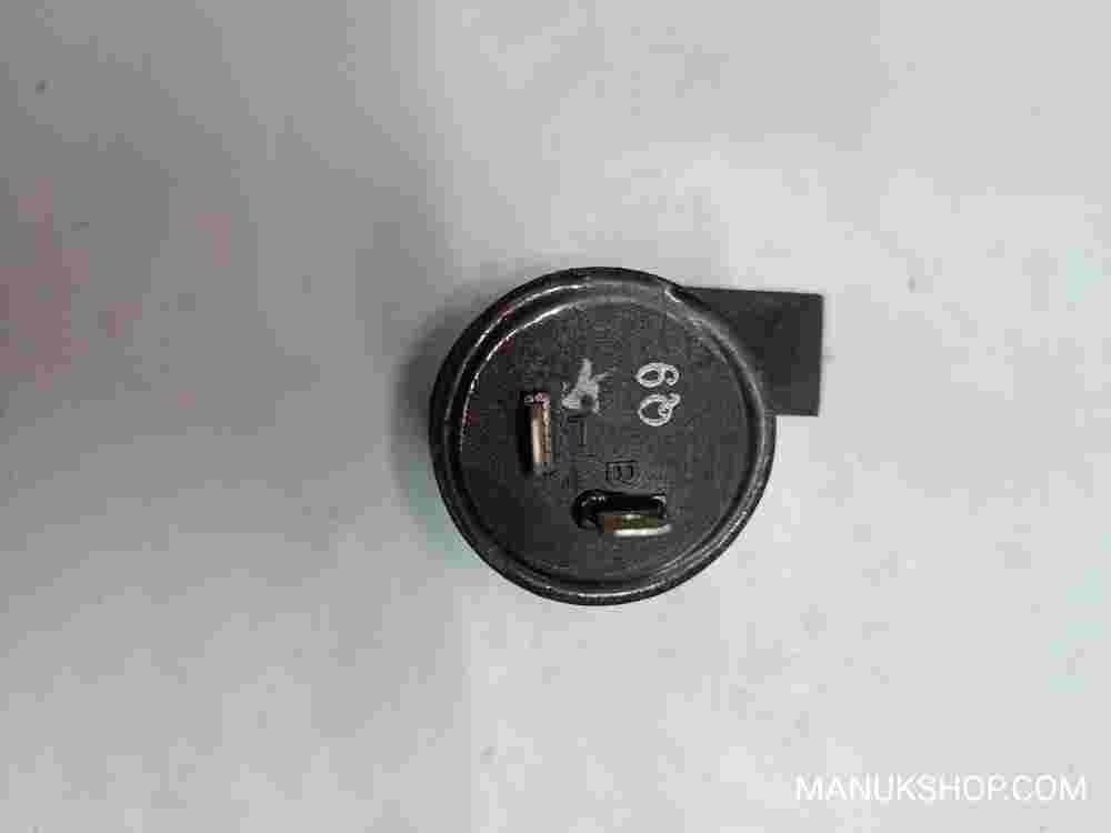 Intermitentes de relé Hazard lights relay / SYM T40 675 12.8V 85C/M 10Wx2+3.4W