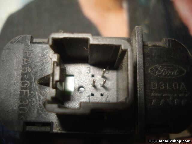 Interruptor apertura portón trasero Ford Mondeo 3S7T-19B514-AB 3S7T19B514AB