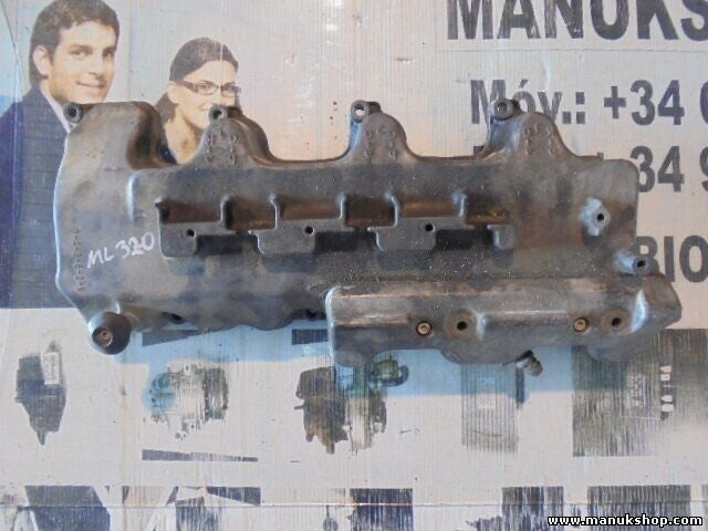 Cubierta de la válvula motor Mercedes-Benz M-Klasse W164 A1120160305 2987 ccm