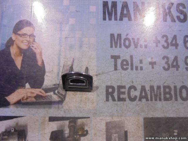 Gancio di ricarica VW Touareg Porsche Cayenne Audi Q7 8E0864203 1J0864203D